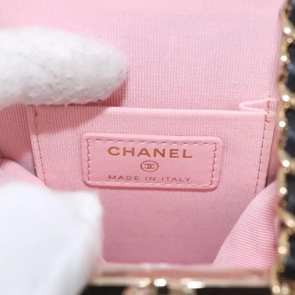 Chanel Matelasse Chain Shoulder Bag Black